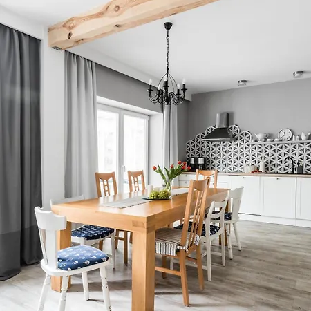 Sanhaus - Molo 2 - Z Ogrodem I Parkingiem 3 Min Od Plazy Appartement Sopot