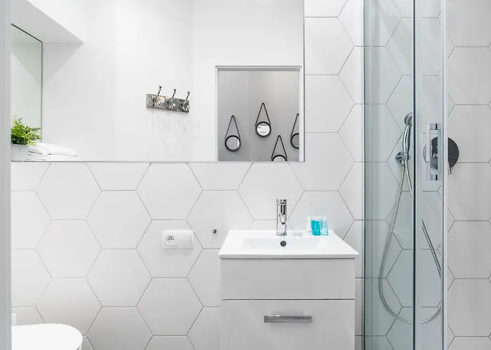 Sanhaus - Molo 2 - Z Ogrodem I Parkingiem 3 Min Od Plazy Апартаменты Сопот