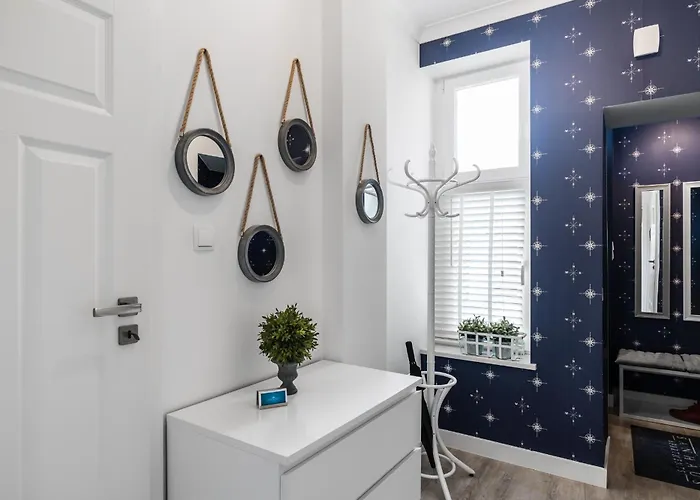 Sanhaus - Molo 2 - Z Ogrodem I Parkingiem 3 Min Od Plazy Апартаменты *